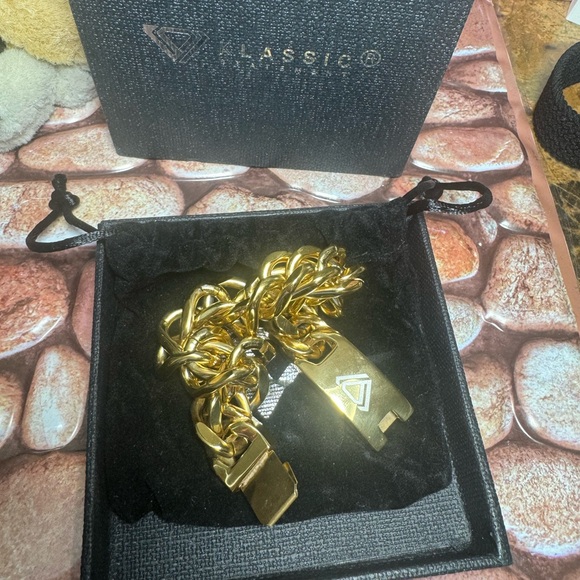 NWT 18K Gold Plated Chunky Link Thick Cuban Chain Statement Women's Bracelet - Picture 6 of 9